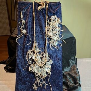 Teresa, Goodall, necklace, bracelet, and earrings